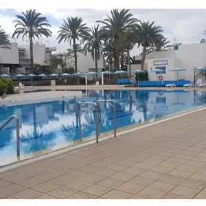 Lovely With Pool Apartamento