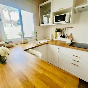 Precioso Residencial Santa Marta Appartamento
